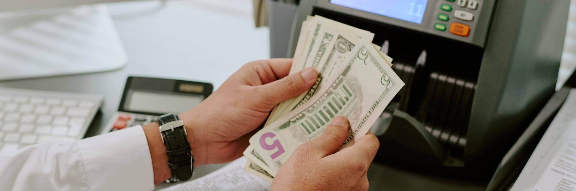 Merchant Cash Advance Scams: Warning Signs to Avoid
