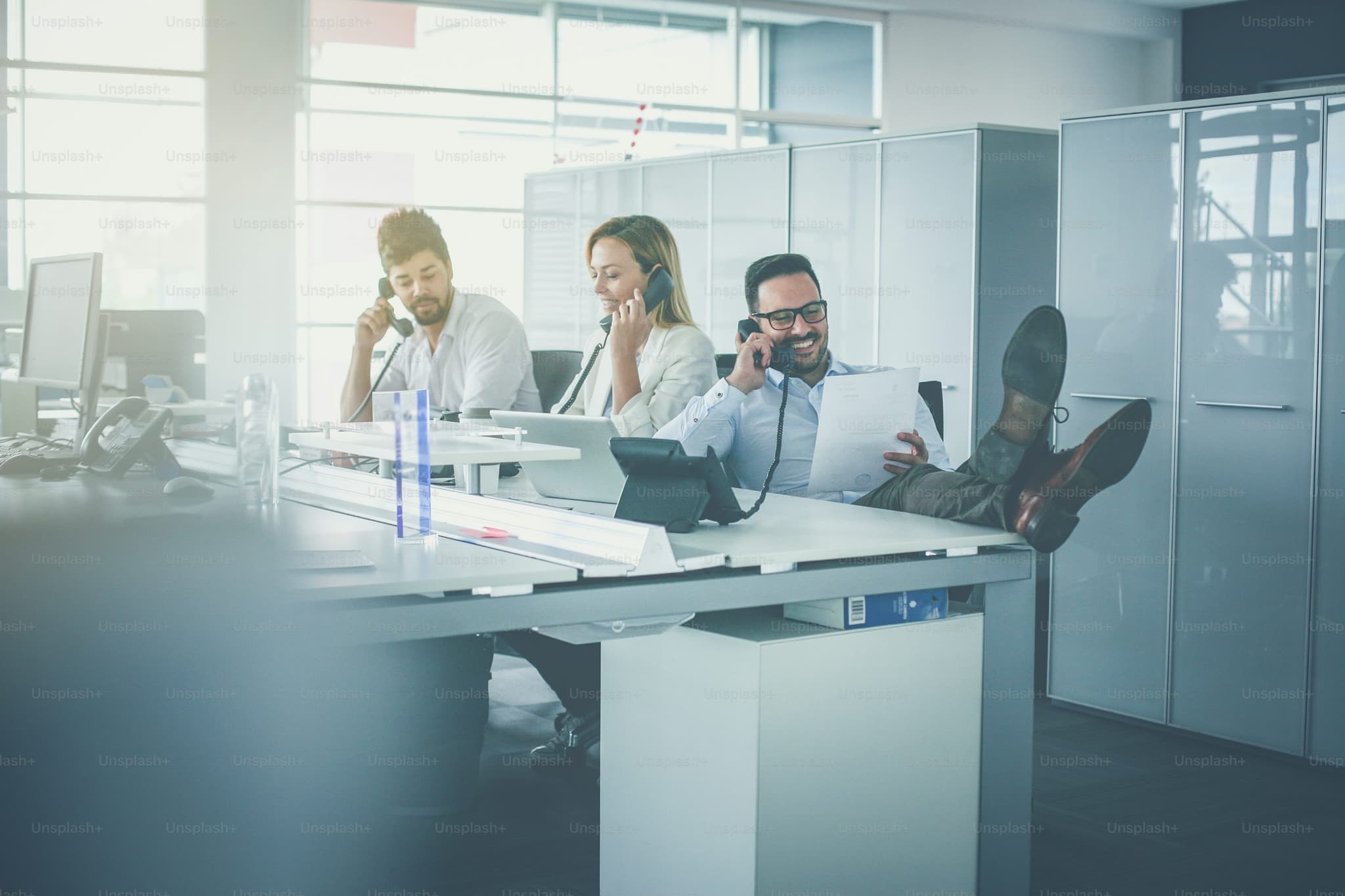 Compare Corporate mobile plans UK with Expert Guidance