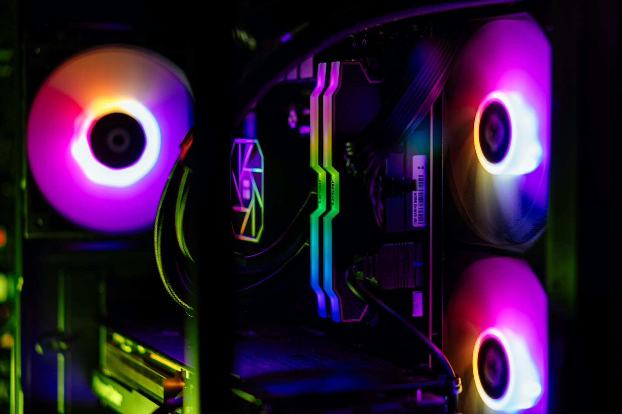 Pc σε προσιτές τιμές για όλους