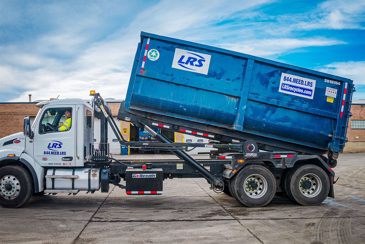 Dumpster Rental in Sarasota FL for Residential and Commercial Cleanup Projects