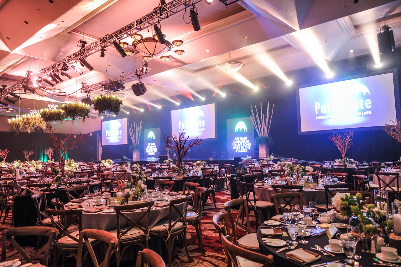Corporate Event Entertainment That Encourages Team Connection