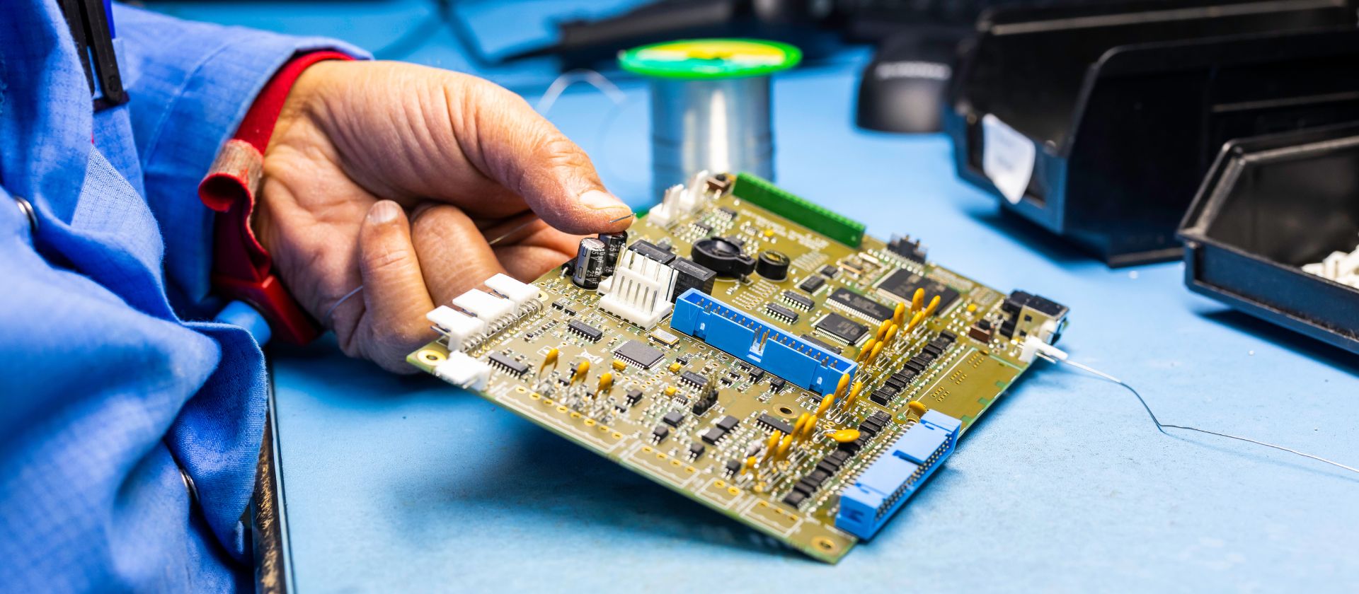PCB Assembly Services from Component Sourcing to Final Testing